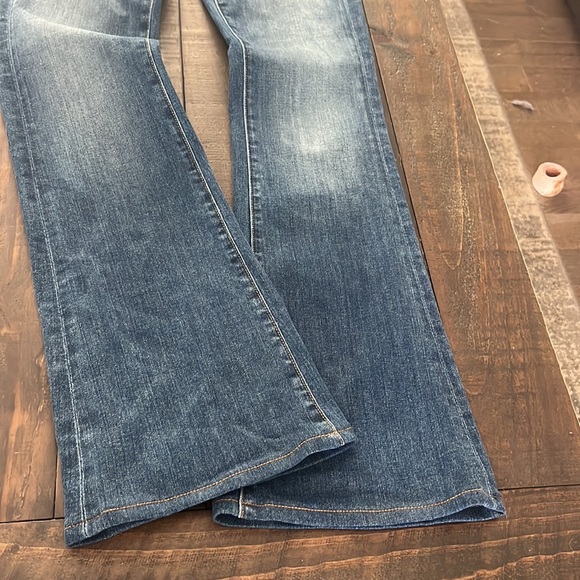 VERONICA BEARD Gisselle High Rise Skinny Flare - Picture 8 of 16